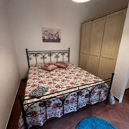 Apartamento Vicolo 17 Volterra Exterior foto